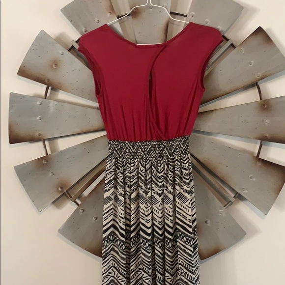 Espresso women’s small Patterned dress new with tags NWT red black&white chevron - Picture 6 of 13